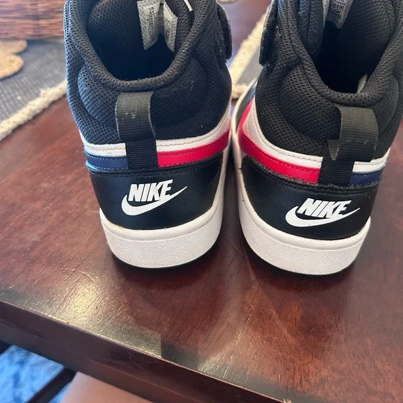 Nike Black and White High-Top Sneakers - Picture 4 of 5